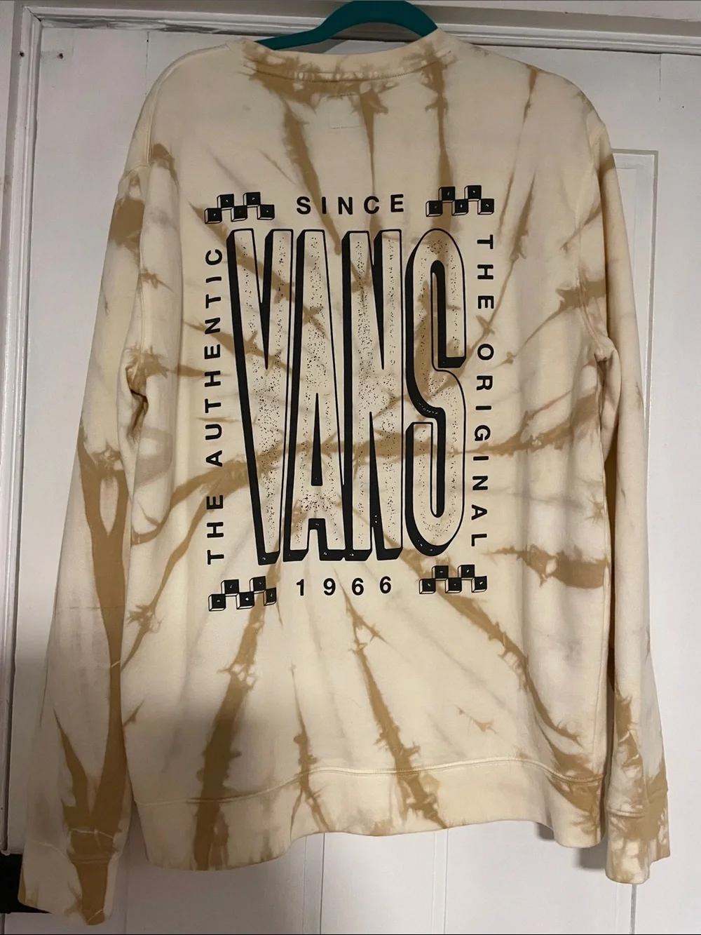 Vans Men's Cream and Tan Tie-Dye Crewneck Sweatshirt